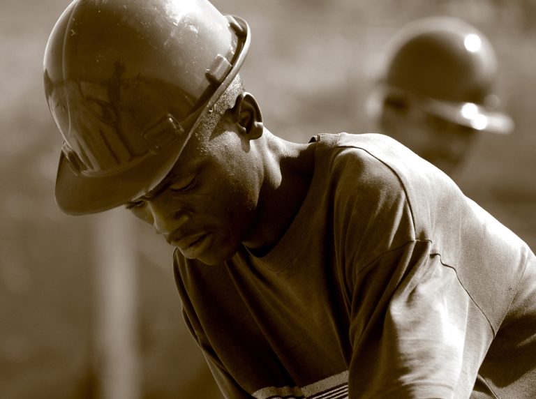 Labourer 1436010 1279x952