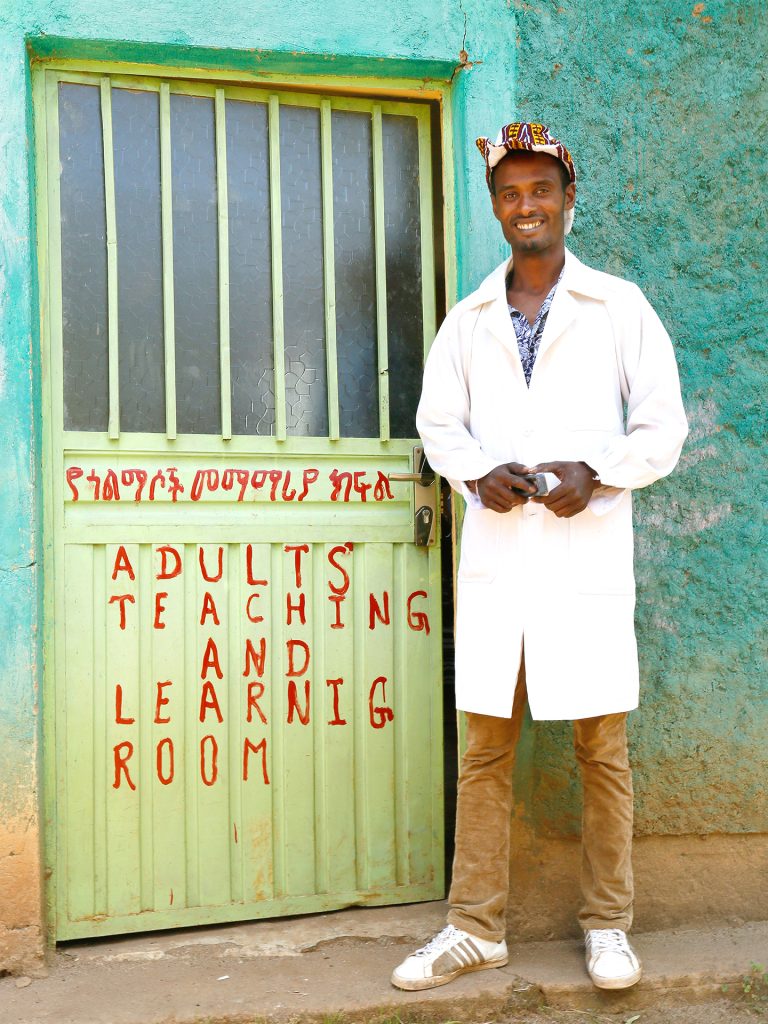 4 Ethiopie dans une petite salle