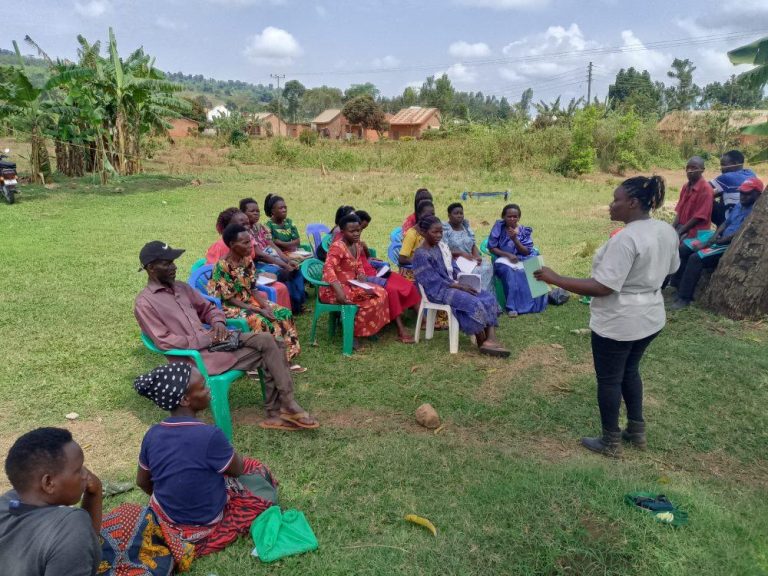 Forest supervisor Faciliatting a session on Environmental conservation