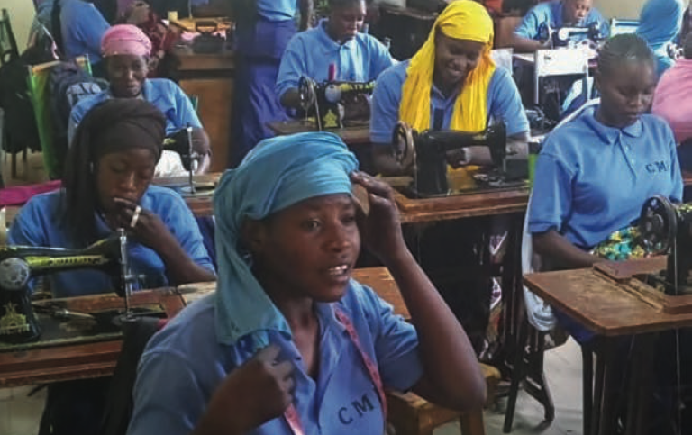 Mali Kolokani sewing